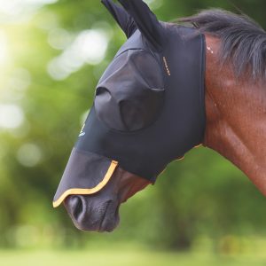 strech fly mask with nose
